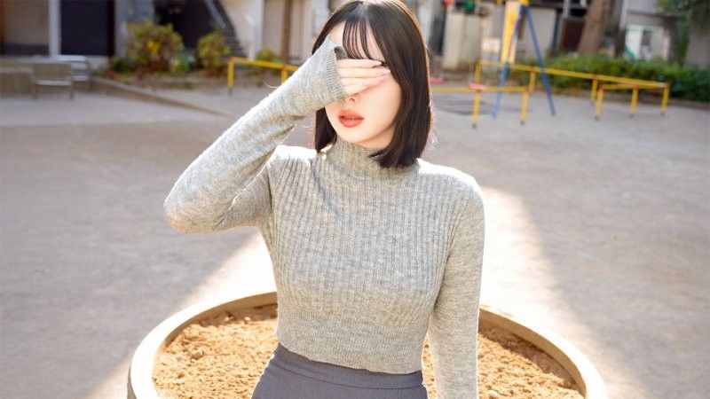 與寫真系美女中出PtoM性交！尾崎玲美