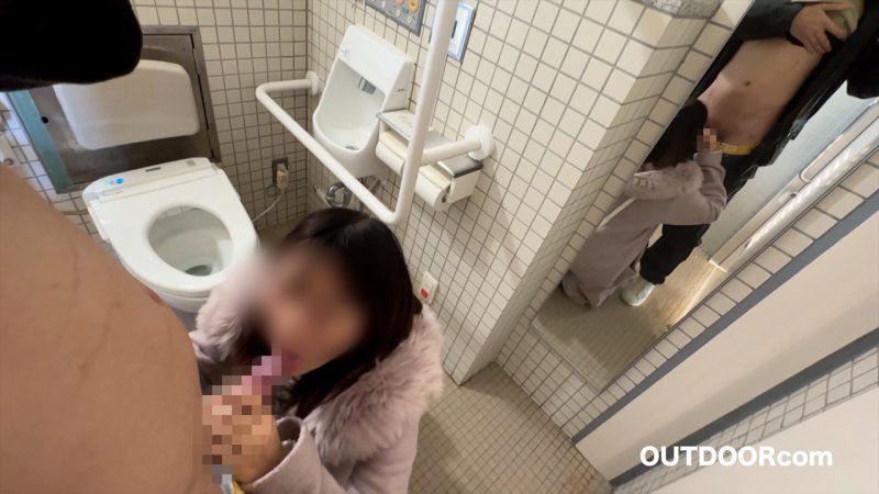 芋感が抜けきれない田舎の方言女｜公衆トイレでちんぽしゃぶって可愛いくおねだりしてくるのでそのまま獣みたいなホンモノのおほ声あげながら白目剥くまで生でセックスしてきました。